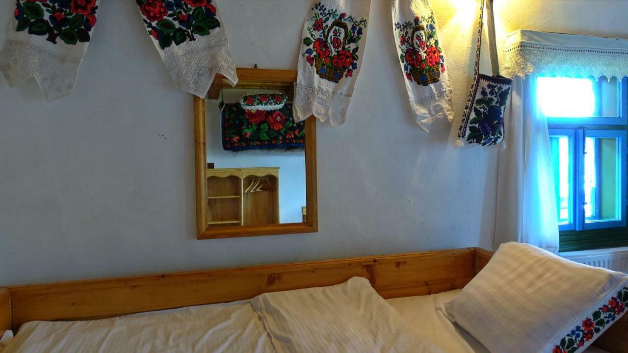 Breb 418, Casa Opris Guest House Exterior photo